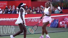 Serena Williams volta ao circuito após hiato de 44 meses e avança às quartas no WTA 500 de Queen's - Foto: Paul Harding/Getty Images