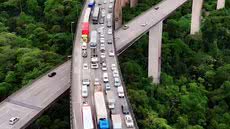 O Sistema Anchieta Imigrantes usou a Operação Subida 2x8 com a subida da Serra - Imagem: Freepik