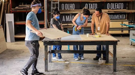 Programa CultSP Pro está com inscrições abertas para 17 cursos gratuitos de formação cultural, incluindo cinco capacitações presenciais em Santos, Praia Grande e Cubatão. As vagas podem ser solicitadas até 2 de julho - Imagem: Divulgação / Secretaria da Cultura, Economia e Indústria Criativas do Estado de São Paulo