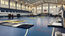 Abrigo emergencial montado no ginásio acolheu famílias afetadas pelas chuvas em Mongaguá - Imagem: Prefeitura de Mongaguá