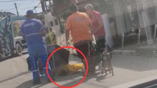 Alessandro Gonçalves, gari de 32 anos, foi atingido por uma moto enquanto trabalhava, resultando em fratura no maxilar - Imagem: Reprodução