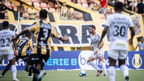 Amazonas venceu seu primeiro jogo na Série B do Brasileirão - Imagem: Twitter/ @SantosFC