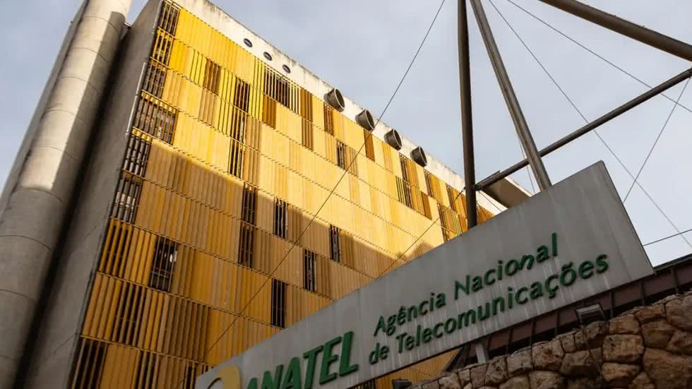 Anatel notifica operadoras para liberar o acesso a rede social X - Imagem: Reprodução/ André Luís Pires de Carvalho/ Agência Brasil
