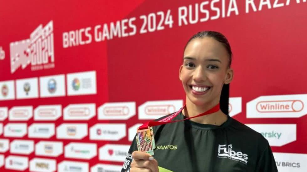 Carateca de Santos é ouro em competição na Rússia - Imagem: Reprodução/Prefeitura de Santos