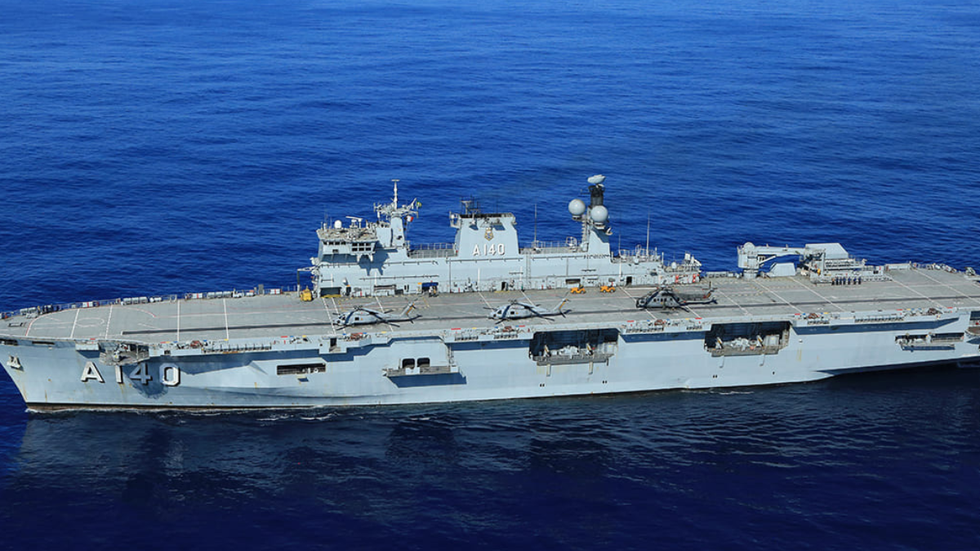 Maior navio da Marinha chega a Santos para visitação - Imagem: Reprodução | Agência Marinha
