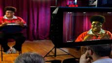 Cursos gratuitos do Governo de SP oferecem vagas presenciais e online para capacitação na Baixada Santista - Imagem: Divulgação/Governo de SP