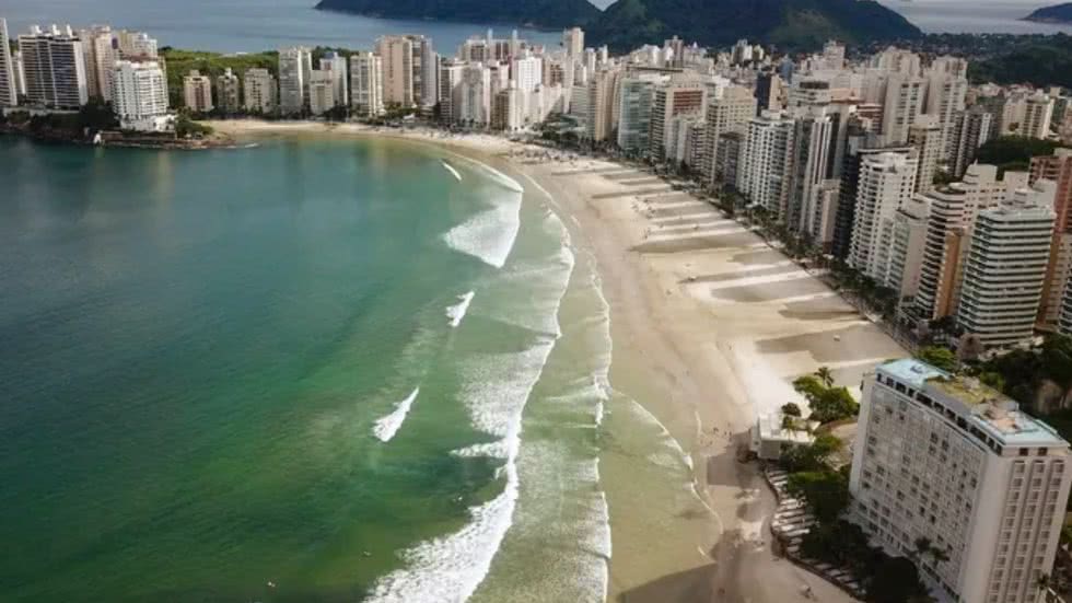 Pesquisa revela alta expectativa de ocupação nos hotéis da Baixada Santista durante os feriados de abril - Imagem: Reprodução/ Band