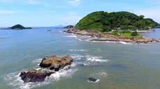 Vista da Boca da Barra, em Itanhaém, onde a prefeitura pretende realizar estudos sobre o acúmulo de sedimentos na foz do Rio Itanhaém - Imagem: Prefeitura de Itanhaém/Divulgação