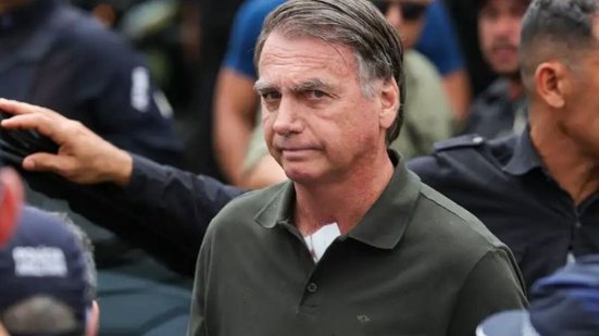 Ex-presidente Jair Bolsonaro é internado em UTI no Hospital DF Star após diagnóstico de broncopneumonia bilateral - Imagem: Fabio Rodrigues-Pozzebom/ Agência Brasil