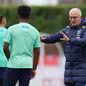 Dorival Júnior em treino da Seleção Brasileira em Londres - Imagem: Twitter/ @CBF_Futebol