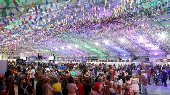 Estrutura da Vila Junina PG será montada no Kartódromo Municipal e receberá programação com shows, apresentações culturais, parque de diversões e praça de alimentação entre os dias 3 e 28 de junho - Imagem: Divulgação/Prefeitura de Praia Grande