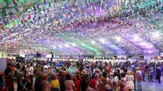 Estrutura da Vila Junina PG será montada no Kartódromo Municipal e receberá programação com shows, apresentações culturais, parque de diversões e praça de alimentação entre os dias 3 e 28 de junho - Imagem: Divulgação/Prefeitura de Praia Grande