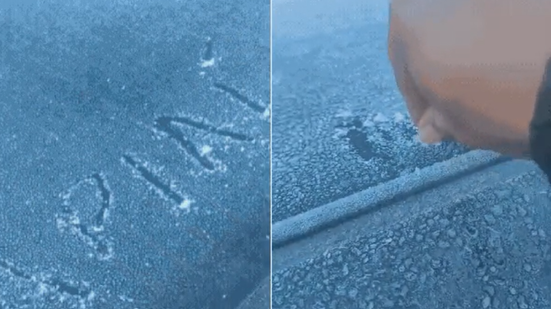 Carro amanheceu coberto por geada em Apiaí após cidade registrar 1,8°C durante a madrugada desta terça-feira (12), uma das menores temperaturas do estado de São Paulo - Imagem: Arquivo Pessoal/Vitor Pina