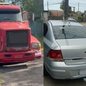 Polícia apreende caminhão e peças adulteradas, confirmando que local funcionava como uma 'oficina do crime' em São Vicente - Foto: Polícia Civil/ Divulgação