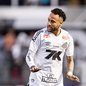Após 48 dias afastado, Neymar entra e muda o jogo - Foto: Raul Baretta/ Santos FC
