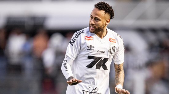 Após 48 dias afastado, Neymar entra e muda o jogo - Foto: Raul Baretta/ Santos FC