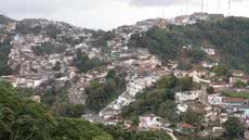 Um adolescente de 17 anos foi baleado durante uma troca de tiros com a Polícia Militar em Santos, em uma área conhecida pelo tráfico - Foto: Marcelo Martins/ Arquivo