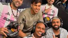 Gabigol acredita na recuperação do Santos na Série A e vitória contra o Palmeiras na Vila Belmiro - Foto: Divulgação / Fúria