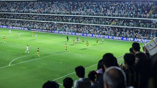 Com empate por 1 a 1, Santos vê Z-4 mais próximo após rodada ruim - Foto: Reinaldo Campos / Santos FC