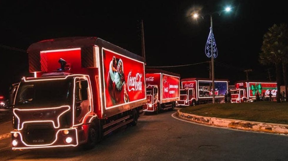 Com um percurso especial, a Caravana traz alegria e luzes para as famílias de Santos e São Vicente nesta quarta-feira - Foto: Divulgação/ Coca Cola