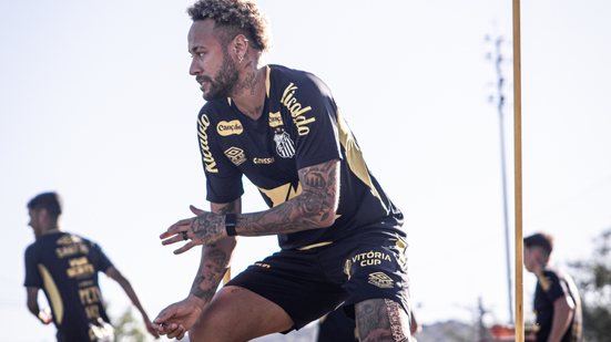 A situação crítica do Santos e a pressão para que Neymar jogue nesta sexta-feira aumentam a incerteza sobre sua saúde - Foto: Raul Baretta/ Santos FC