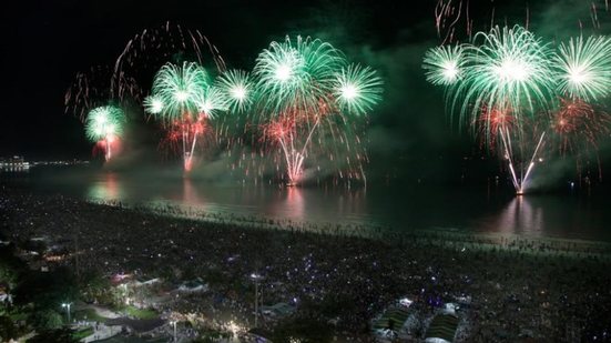 A Prefeitura de Santos estabelece regras para garantir a segurança e organização na celebração do Ano-Novo em 2026 - Foto: Arquivo / PMS