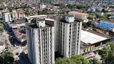 O projeto do Edifício Castro é um marco na habitação social, transformando um prédio abandonado em moradia moderna - Foto: Divulgação/ Prefeitura de Cubatão