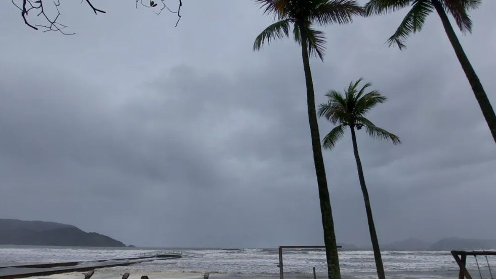 Defesa Civil alerta para chuvas volumosas e ventos que podem causar danos significativos - Foto: Luigi Bongiovanni/ The News 2/ Estadão Conteúdo