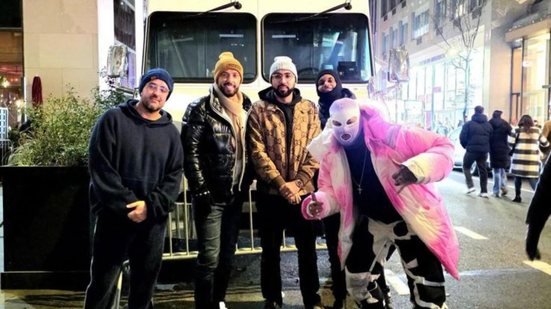 O craque do Santos enfrenta uma cirurgia no joelho e negociações de contrato - Imagem: Divulgação / Redes sociais