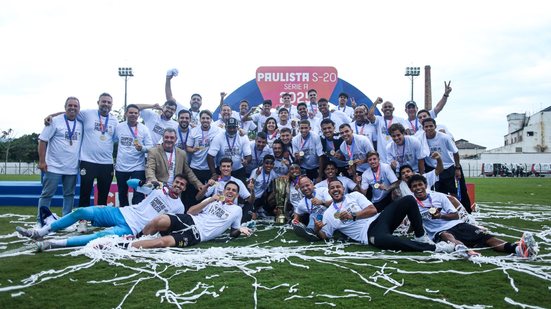 Santos, campeão em 1984, 2013 e 2014 busca o tetra - Foto: Reinaldo Campos / Santos FC