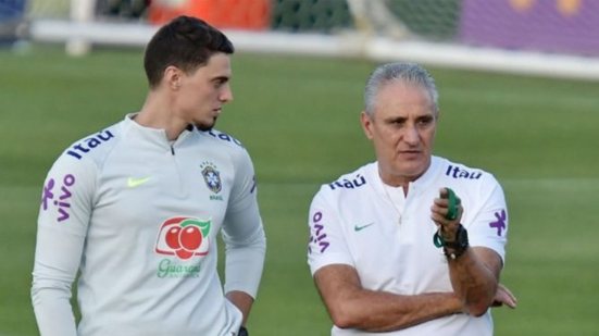 Auxiliar técnico Matheus Bachi se despede do Santos e pode trabalhar com seu pai, Tite, no Cruzeiro em 2026 - Foto: Lucas Figueiredo / CBF