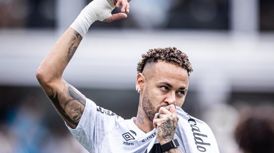 Após lesões, Neymar se destaca com 12 gols e 6 assistências na temporada pelo Santos - Foto: Raul Baretta/ Santos FC