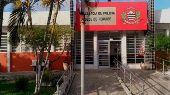 Com a prisão em flagrante, o homem foi levado à Delegacia e deve responder por tráfico de drogas, com pena de reclusão - Foto: SIPESP