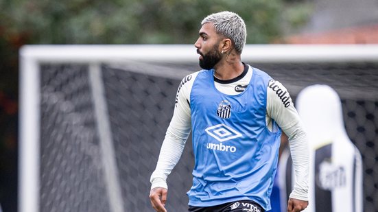 Santos se apresenta com Gabigol nos treinos para o clássico contra o Corinthians na Vila Belmiro - Foto: Raul Baretta/ Santos FC