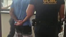 O homem foi levado para avaliação médica e, em seguida, conduzido ao 3º DP - Imagem / Divulgação GCM