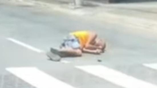 Um atropelamento grave ocorreu na Via Expressa Sul, complicando ainda mais o trânsito na manhã de segunda-feira em Praia Grande - Foto: Reprodução