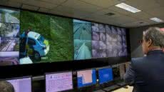 Câmeras de alta definição identificam uso de celular e falta de cinto de segurança durante a condução - Foto: Reprodução