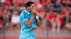 Com gols de Escobar e Rony, Santos garante vitória - Foto: Raul Baretta/ Santos FC