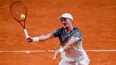 João Fonseca perde para o chileno Alejandro Tabilo em partida tensa - Foto: Marcelo Endelli / Getty Images