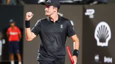 Após um início de ano difícil, o tenista carioca recupera a confiança em casa - Foto: Jump