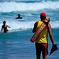 Equipes do Grupamento de Bombeiros Marítimo realizam 348 resgates durante o Carnaval, garantindo segurança aos banhistas em SP - Foto: Reprodução