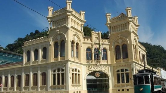 Projeto respeita a Lei Geral de Proteção de Dados e busca critérios objetivos para a segurança no ambiente escolar - Foto: Prefeitura de Santos