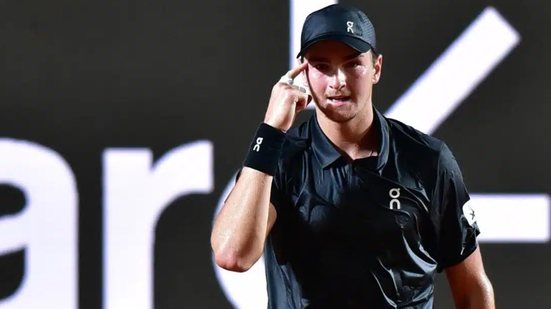 Apesar do sucesso em duplas, agora o foco de Fonseca é nas competições individuais - Foto: Foto Jump