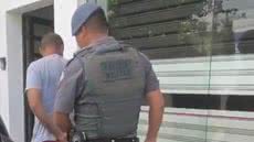 Apoio à vítima e família é mantido enquanto condenado aguarda transferência para unidade prisional específica - Imagem: Reprodução