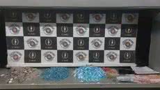 Policiais do 2º Baep realizam operação e prendem três suspeitos com drogas em São Vicente, incluindo crack e cocaína - Foto: Divulgação/ Polícia Militar