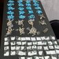 Policiais encontram cocaína, crack e maconha com o grupo, que tentava fugir ao perceber a presença da viatura - Foto: Divulgação/ 29° BPMI