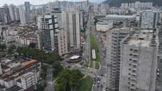 Moradores do litoral paulista já podem solicitar descontos no IPTU 2027, com foco em aposentados, PCDs e ex-combatentes - Foto: Alexander Ferraz/ AT