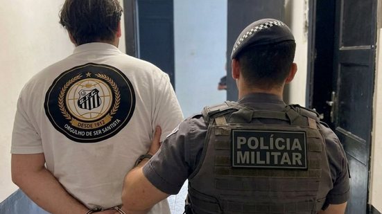 Sistema de reconhecimento facial captura foragidos durante clássico entre Santos e Corinthians na Vila Belmiro - Foto: Reprodução