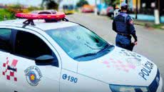A prisão ocorreu após denúncia e patrulhamento preventivo no bairro Agenor de Campos, em Mongaguá, na tarde de sexta-feira - Foto: Divulgação/ 29° BPMI