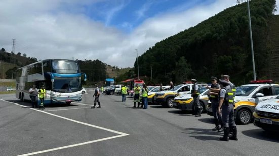 Agência de Transporte de SP realiza operação para garantir segurança em veículos fretados - Imagem: Reprodução